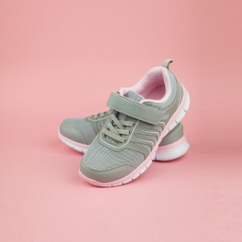 Sports Shoes & Floaters